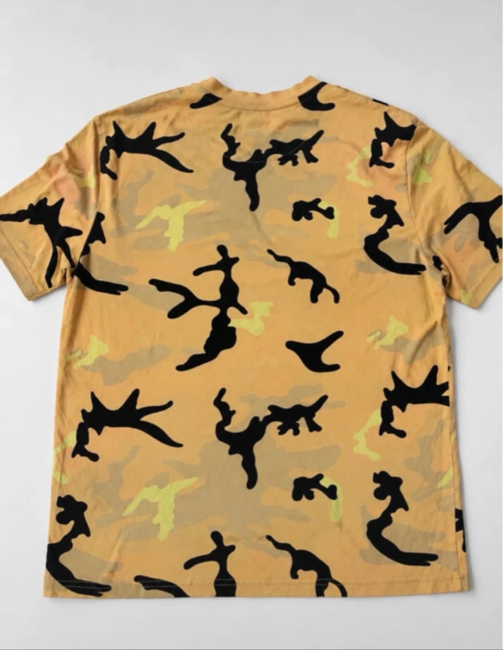 Karl Kani Beige Camouflage Logo Embroidered T-Shirt | Size M – photo 2